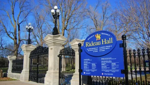 New Edinbourgh (Governor General's Gate)